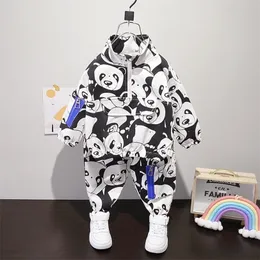Toddler Boy Cute Panda Fulltryck Kläder uppsättning Pocket Pullover Toppar + Byxor 2st Set Barn Vår Höst Causal Tracksuit 220326