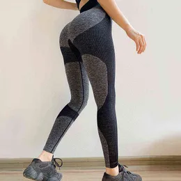 Moda nuovi pantaloni da yoga per anca lavorati a maglia senza cuciture Womens Gym Sport Run Sweat Transporting Fitness Butters Leggings stretti J220706