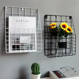 Enkel smidesjärn Grid Rack Home Decoration Wall Spaper och Magazine Storage Bookhelf 220611