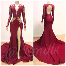 UPS Bourgogne Röd Långärmade Sleeves Mermaid Prom Klänningar 2022 Plus Storlek Guld Lace Appliques High Split African Arabic Girls Formal Evening Party Gowns