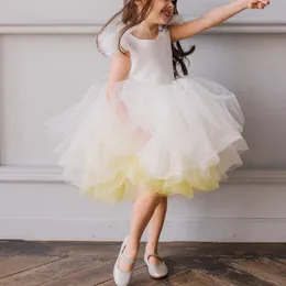 2022 New Moda Stage Wear Toddler Girls White Dress Bez Rękawów Backless Suknie Urodziny Dance Tutu Dresses