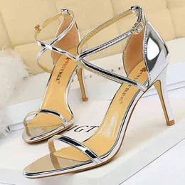 2022 Summer Elegant Women 8cm High Heels Prom Sandals Brand Gold Sier Stiletto Heels Open Toe Sandals Prom Gladiators Shoes G220525