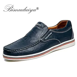 Bimuduiyu Hot Sell Mens British Style Boat ShoesミニマリストデザインレザーメンドレスシューズローファーフォーマルビジネスオックスフォードシューズY200420