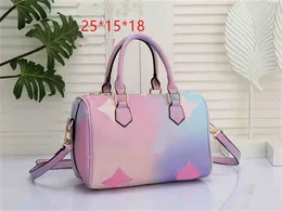 Tasarımcı Bahar Gündoğumu Pastel Omuz Çanta PM 25 Hızlı Tote Çanta Çantası Gradyan Monogramlar Desen 22SS Lüks Piollow Boston Crossbody Şehirde Cüzdan Çantaları