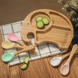 1PC Bamboo Stoviglie in legno Accessori per l'alimentazione del bambino Animali del fumetto Elefante Piatto da pranzo con ventosa Prodotti per bambini Regali 220512