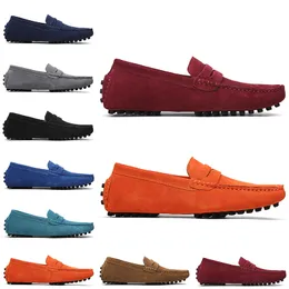 Mocassins Gai Novos sapatos de grife casual mass des Chaussures Vestido vintage Triple Blacks Verde Red Blue Mens Sneakers Walkings Jogging 38-47 atacadistas 897 S