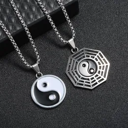 ペンダントネックレスステンレススチールYin Ying Yang Necklace Black WhiteMen PUレザージュエリーヴィンテージペンダント