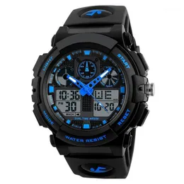 Zegarek na rękę seksemara Mężczyźni oglądają podwójny wyświetlacz Stopwatch Alarm Sport Fashion