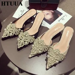 Htuua Luxury Slipper Designer Slides Ladies Brand Brand Mules обувь для обуви заостренные пятки на пятки жемчужные тапочки 2439 Y200624