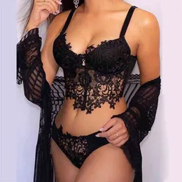 Sensuale Lingerie Donna Trasparente Pizzo Esotico Comes Porno Intimo 2 pezzi Ricamo Colletto Reggiseno senza fili Perizoma Vestito sexy L220727