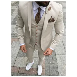 Najnowsze projekty płaszczów Beige Men Suit PROM TUXEDO Slim Fit 3 -Piece Groom Wedding Suits for Men Custom Blazer Terno Masuclino 220815