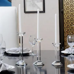 Titulares de vela modernos simples Candelas de cristal Europeu Romântico Dinner CandleL Dinner Home Decoração Centerpieces CandelabracraCandle