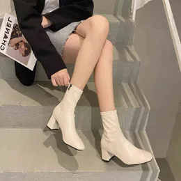 Autumn Ankle Boots For Women 2022 Square Toe Elegant Short Boots Dragkedjor Soft Leather Lady Office Fashion Mid Heel Shoes Y220817