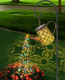 Cascada solar RGB Lámparas de ley blanca cálida Decoraciones de jardín Riego al aire libre con luces en cascada que cuelgan decoración de jardín impermeable para el exterior adecuado