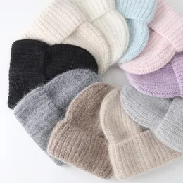 Beanie/Kafatası Kapakları Kürk Yumuşak Sıcak Beanie Kış Şapkası Kadınlar İçin Yün Bonnet Kalın Örme Güzel Kafatalar Beanies Angora Örgü Kapak Delm22