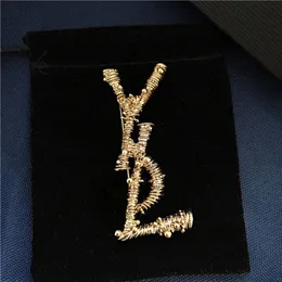 Metal Letter Brooch with Stamp on the Back Special Design Letters Brooches Suit Lapel Pin for Women Men Top Quality