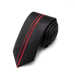 Bow Lies Fashion Business Black Red Striped Men 5.5cm Slim Necktie Designer 브랜드 Skinny Mens 선물 상자 Fier22와의 작업 인터뷰