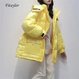 Fitaylor 2020 90ホワイトダックダウンジャケット冬の明るいコート女性雪服緩んだミディアムメディアダウンパーカー特大LJ201021