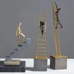 装飾的なオブジェクトの置物登山キャラクター装飾品ホームデコレーションアクセサリー抽象思想家彫像リビングルームモダンアート彫像