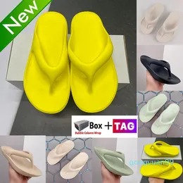 2022 Klasik Slipper Lüks Moda Flip Flop Tasarımcısı Slaytlar Erkekler Kadın Ayakkabı Yeni Sandalet Yaz Plajı Kapalı Açık Duş Slayt Sandal