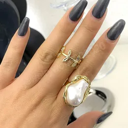 Vintage Big Simulated Pearls Ring para Mulheres Moda Geométrica Knuckle Anéis Casamento Banquete Jóias Acessórios