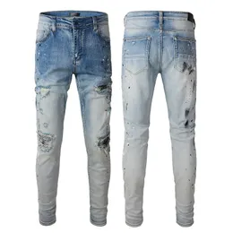 Man målar jeans denim mager smal cyklist moto hip hop rak ben blå lapp vintage nödsträcka för man killar knä rippade passar pant lång blixtlås med hål midvikt