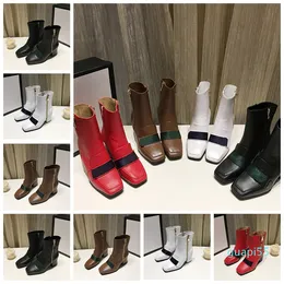 2022 Women Luxurys Designer Boots Heels ladies Ankle Boot Fashion womens Autumn winter high Heel short platform leather leather winter