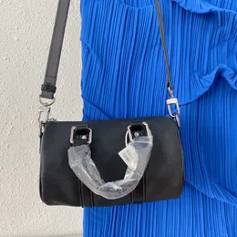 أفضل جودة للرجال حقائب اليد أحادية الكتف أكياس رسول حقيبة DesignerBag كلاسيكية النمط الصغير أزياء بسيطة جيدة جدا لطيفة جدا لطيفة