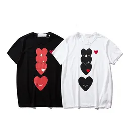 Spielen Sie Designer Herren T -Shirts Heart Badge Marke Fashion Womens Kurzarm Baumwoll Top Polohemd Kleidung 54555510