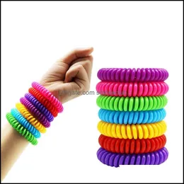 Myggavstötande armband Pest kontroll Armband Utomhus Inomhus Insect Protection Cam Vattentät Spiral Armband Band Drop Leverans 2021 Hous