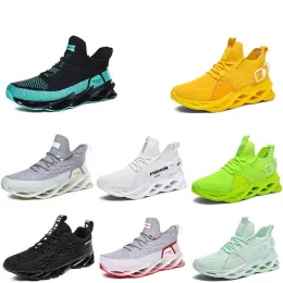 2021 men running shoes triple green white fashion mens women trendy great trainer breathable casual sports outdoor sneakers 40-45 color4