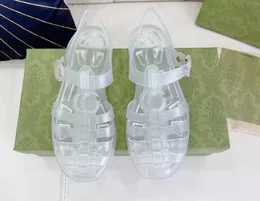 2022 럭셔리 여성 로마 고무 샌들 새로운 최고 품질의 샌디 비치 슬리퍼 플랫 안락 해변 슬라이드 섹시한 레이디 스카프 신발