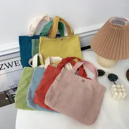 Outdoor-Taschen Tragbare Retro-Frauentasche College-Stil Morandi-Farbe Kleine handtragende kosmetische Cord-Mittagessen-Geldbörse