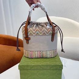 Överlägsen kvalitet hink tygsäckar bokstav retro mönster handväskor grönsak korg Ny sommarlovstrand stråväska vävd väska kvinnors singel axel diagonal g