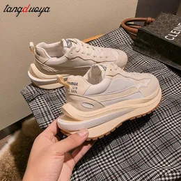 Kawaii 스니커즈 Wanita Sepatu Kasual Sneakers Tenis Wanita Flat kasual 플랫폼 Lolita Kawaii 바구니 펨 메이즈 Sepatu 220614