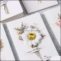Приветствующие открытки вечеринка поставки поставки праздничный домашний сад 1pcs подарочная карта свадьба Приглашения Gypsophila высушенные цветы рукописное благословение B