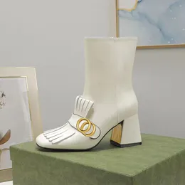 TASSEL BOOTS 여자 소 가이드 지퍼 금속 버클 디자이너 발목 부츠 100% 가죽 레이디 하이힐 패션 가을 겨울 두께 신발 큰 크기 35-41-42 상자와 함께