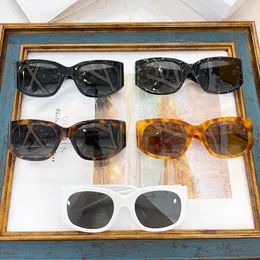 Gafas de sol para hombre Damas 40211I Estilo de verano Compras de moda Oval Marco completo Gafas de diseñador Vacaciones en la playa Anti-UV400 Con caja