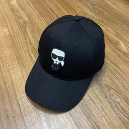 Moda Ball Cap Mens Designer Beyzbol Şapkası Lüks Unisex Caps Ayarlanabilir Şapkalar Sokak Fitted Fashion Sports Casquette Nakış Cappelli Firmati