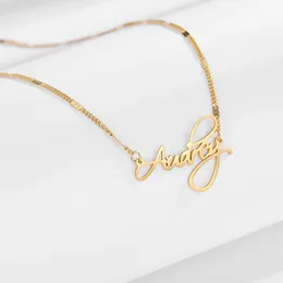 Pendant Necklaces Golden English Letter Necklace Women's Korean Glossy Simple Clavicle Chain Stainless Steel Gold NecklacePendant