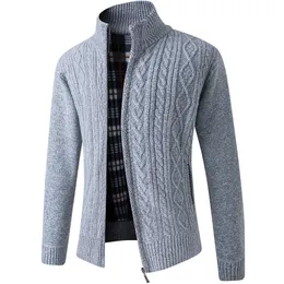 Mens Autumn Winter Warm Zipper Cardigan Sweaters Man Casual Knitwear Sweatercoat Man Clothe 220811