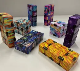 Infinity Magic Cube Hoge kwaliteit Creatieve Galaxy Fitget speelgoed Antistress Kantoor Flip Kubieke Puzzel Mini Blokken Decompressie Speelgoed DHL 3-7 dagen levering