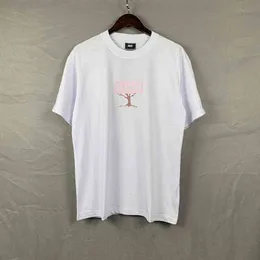 T-shirts Men's Kith Kiss Tokyo Limited Cherry Tree Spring and Summer Fashion Märke tryckt kort ärm Runda hals TREND B9WQ S05