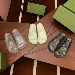 Designer-Lysous Tofflor Transparent Sandaler Mans Womans Flip Flops Toppkvalitet Oudoor Inomhus sommarslip på glidbanor Ultra-tunna gummisula
