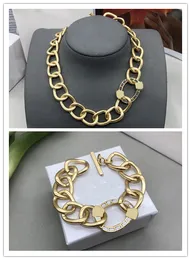Designer Necklaces Set Bracelet For Women Big Chain Luxury Jewelry Gold Necklace Bracelets Head Mens Brands V Wedding Hip Hop Box New