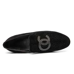 Dres Shoe England Tasarım Yarım Ayakkabı Erkekler İçin Sonrası Nefes Alabilir Loafet Balo Balo Kristal Yaz Ayakkabı Kayması Üzerinde Sapato Sneaker 220723