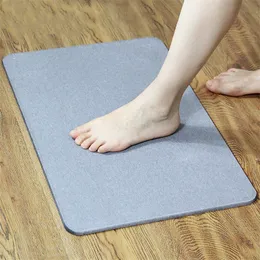 Qulity Diatom Mud Absorbent Non-slip Foot Pad Quick-drying Floor Mat Diatomite Bath For Bathroom Entrance Doormat Carpet 220504