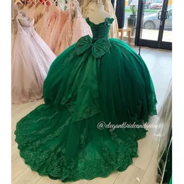 Zümrüt Yeşil Prenses Quinceanera Elbiseler Aplikler Boncuklar İnciler Omuz Dantelli Korse Balo Tatlı 16 Elbise Vestido De 15 Anos