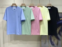 디자이너 T 셔츠 탑 남성 여성 여름 짧은 소매 티셔츠 하트 자수 로고 티 편안한 남성 커플 티셔츠 캐주얼 티셔츠 5 색 ami