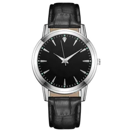 Luminous Quartz Watch without Numerals Scale Leather Strap Wristwatch Alloy Round Dial Men's Deportivo Hombre Drop Ship